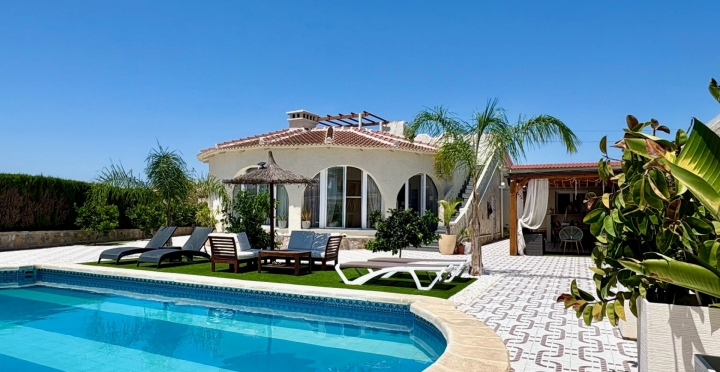 Villa / Detached -  - Ciudad Quesada - Quesada Center