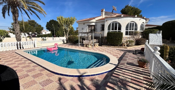 Villa Detached -  - Ciudad Quesada - CENTRO